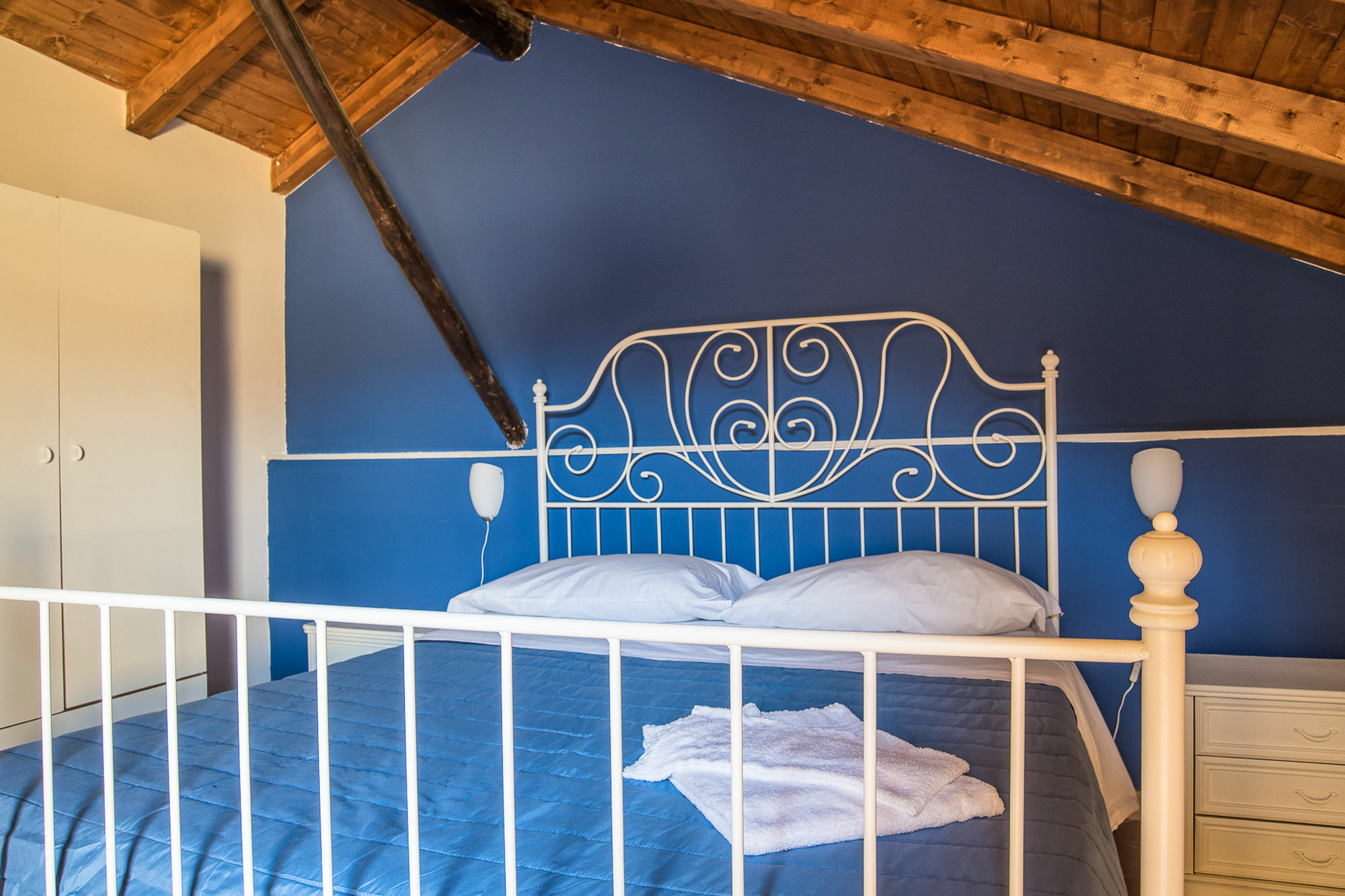 Otello Rooms คาตาเนีย ภายนอก รูปภาพ